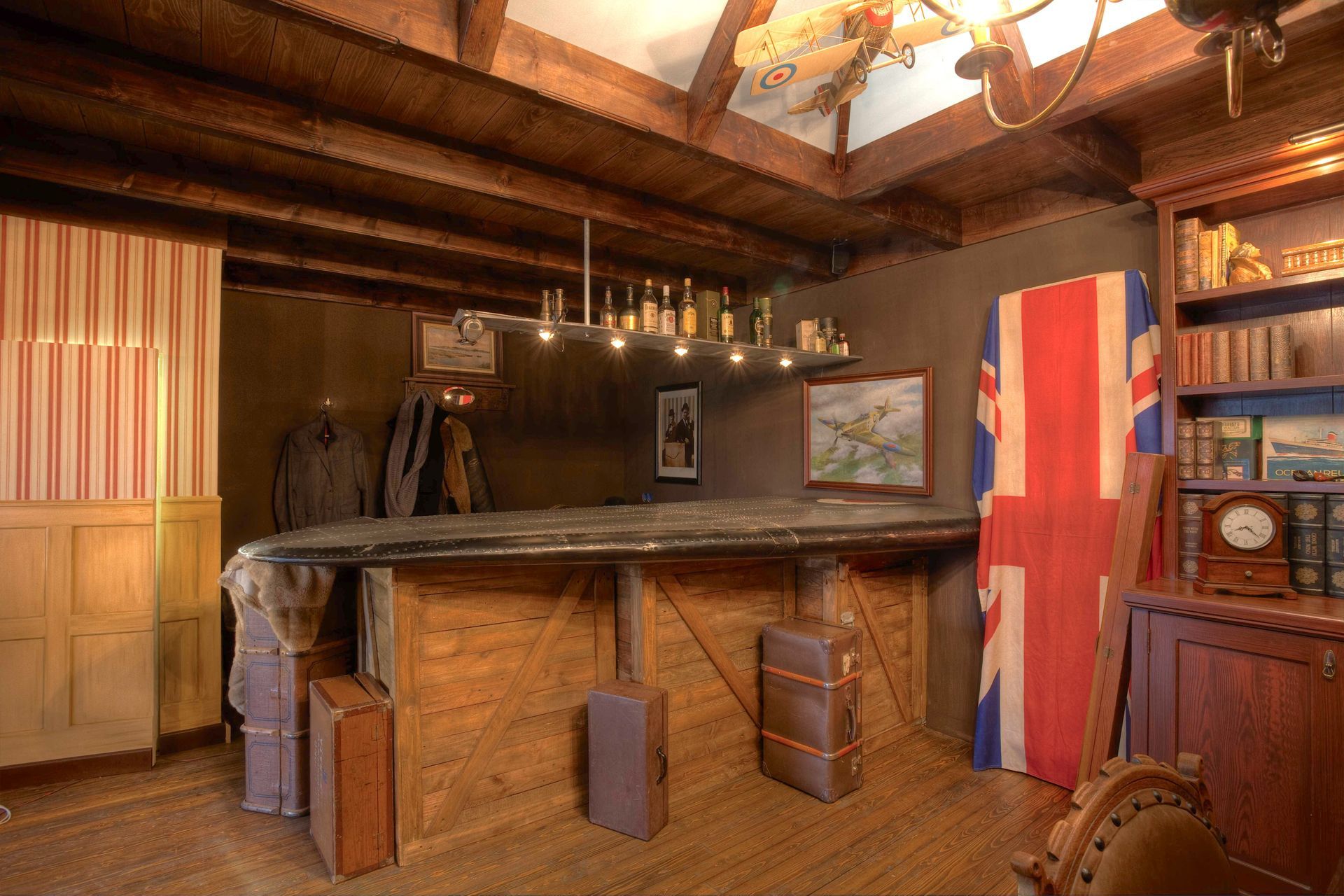 vliegtuigbar, thema interieur