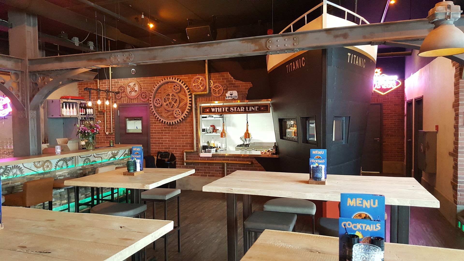 thema interieur, titanic restaurant
