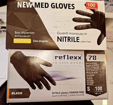 Guanti usa e getta