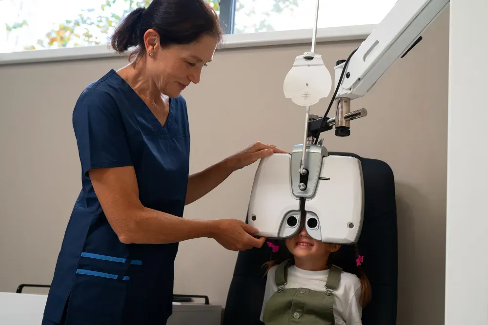 premium refractive eye surgery