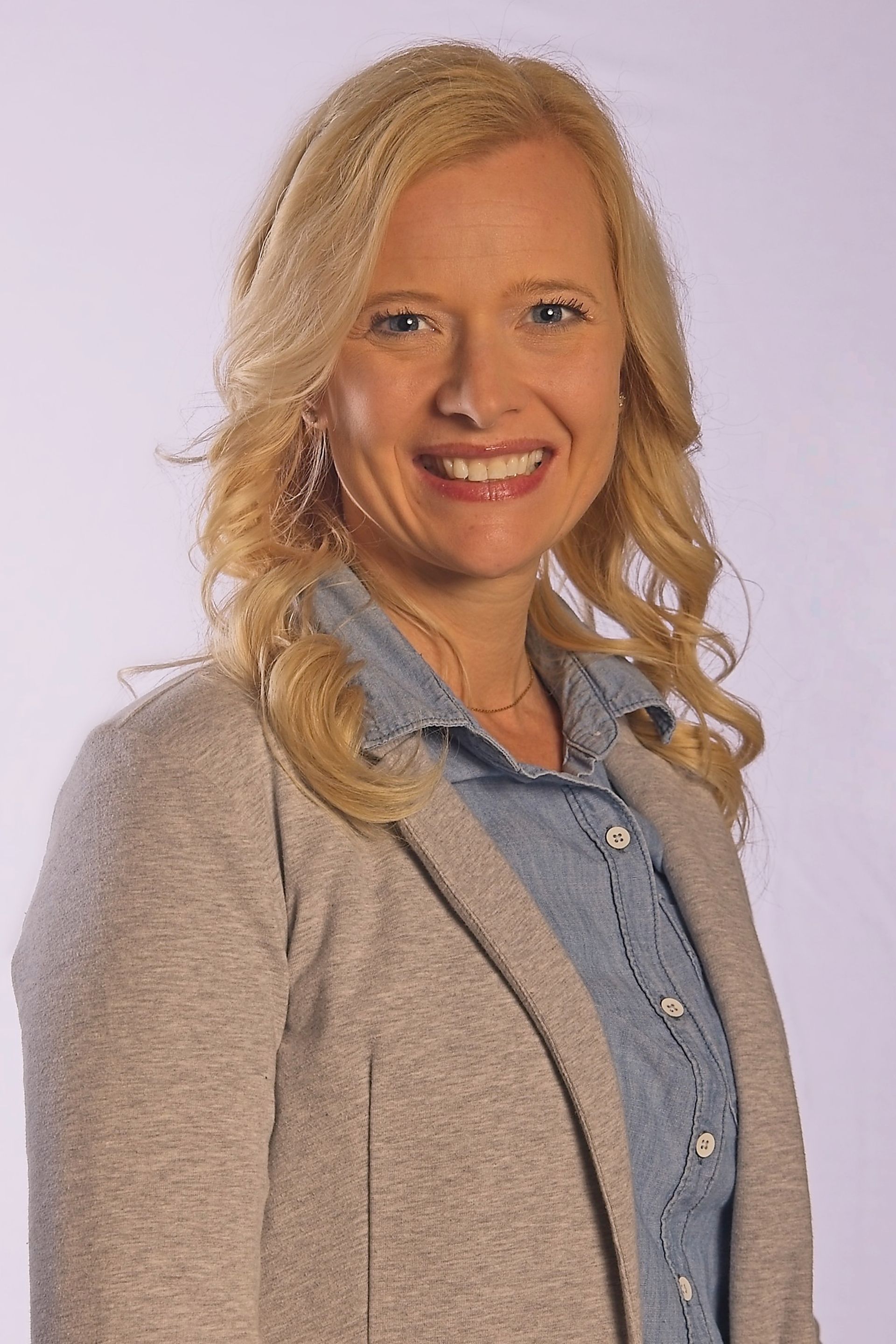 Michelle Niven Connections Coordinator