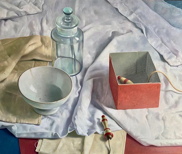 Henk Helmantel schilderij 1988 Stilleven met glas, kom en doos