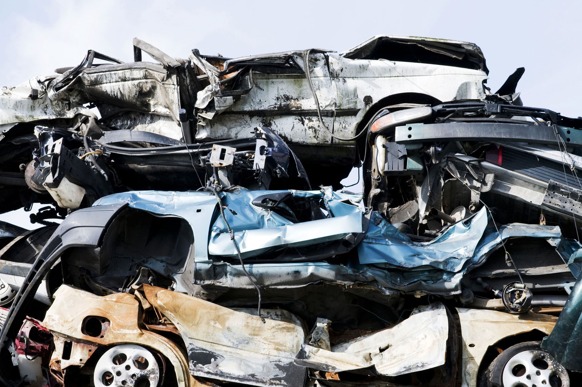 Wrecked Cars | Artesia, CA | Crazy John's Cash 4 Junk Wrecked Cars | Artesia, CA | Crazy John's Cash 4 Junk