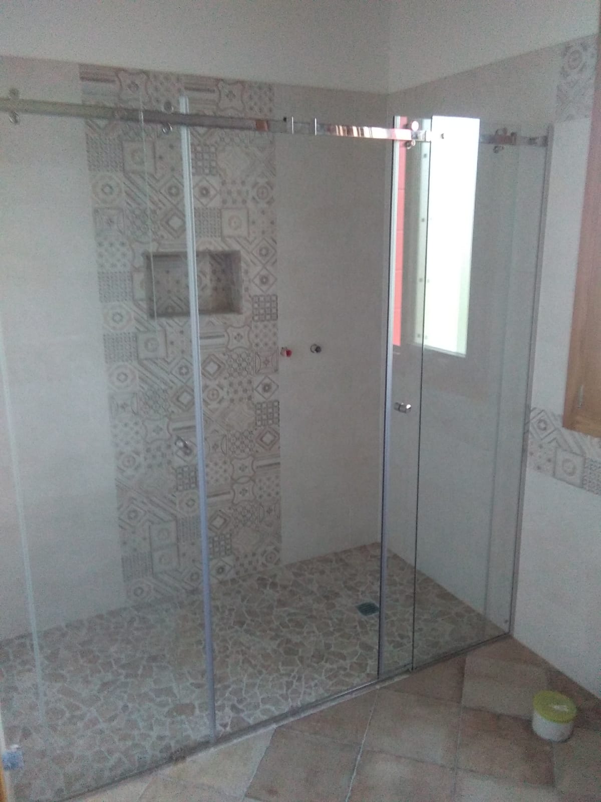 box doccia con cristalli