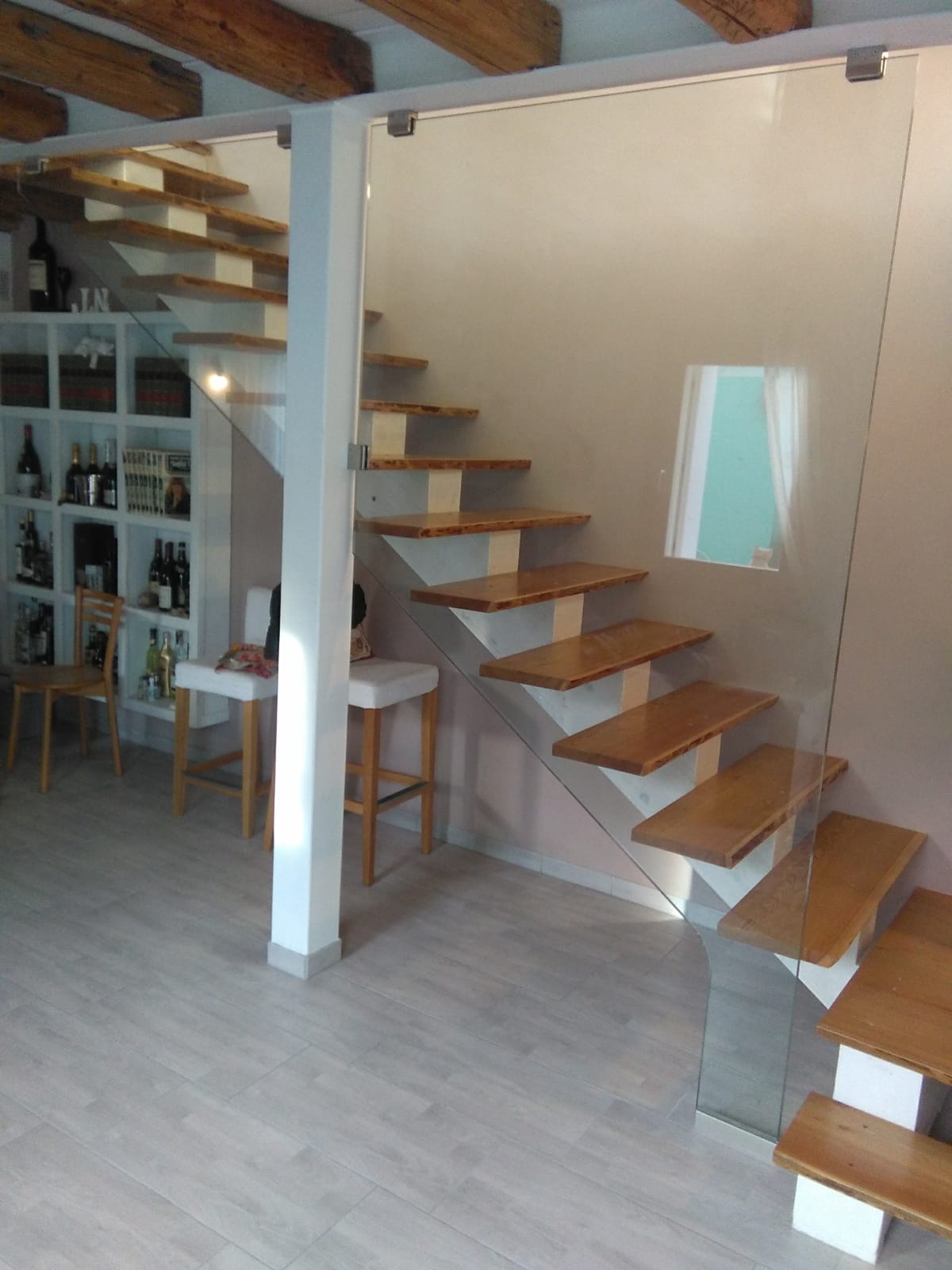 produzione di vetrate per uffici