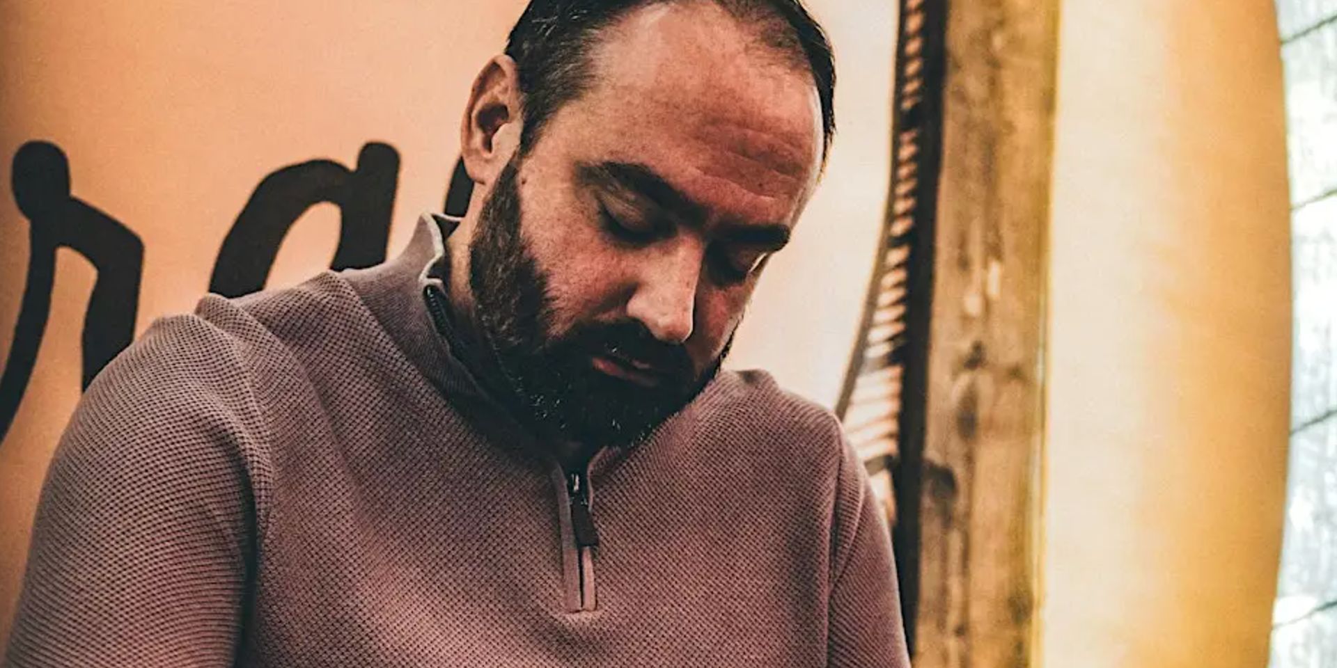 Live Music! Joe Kenney