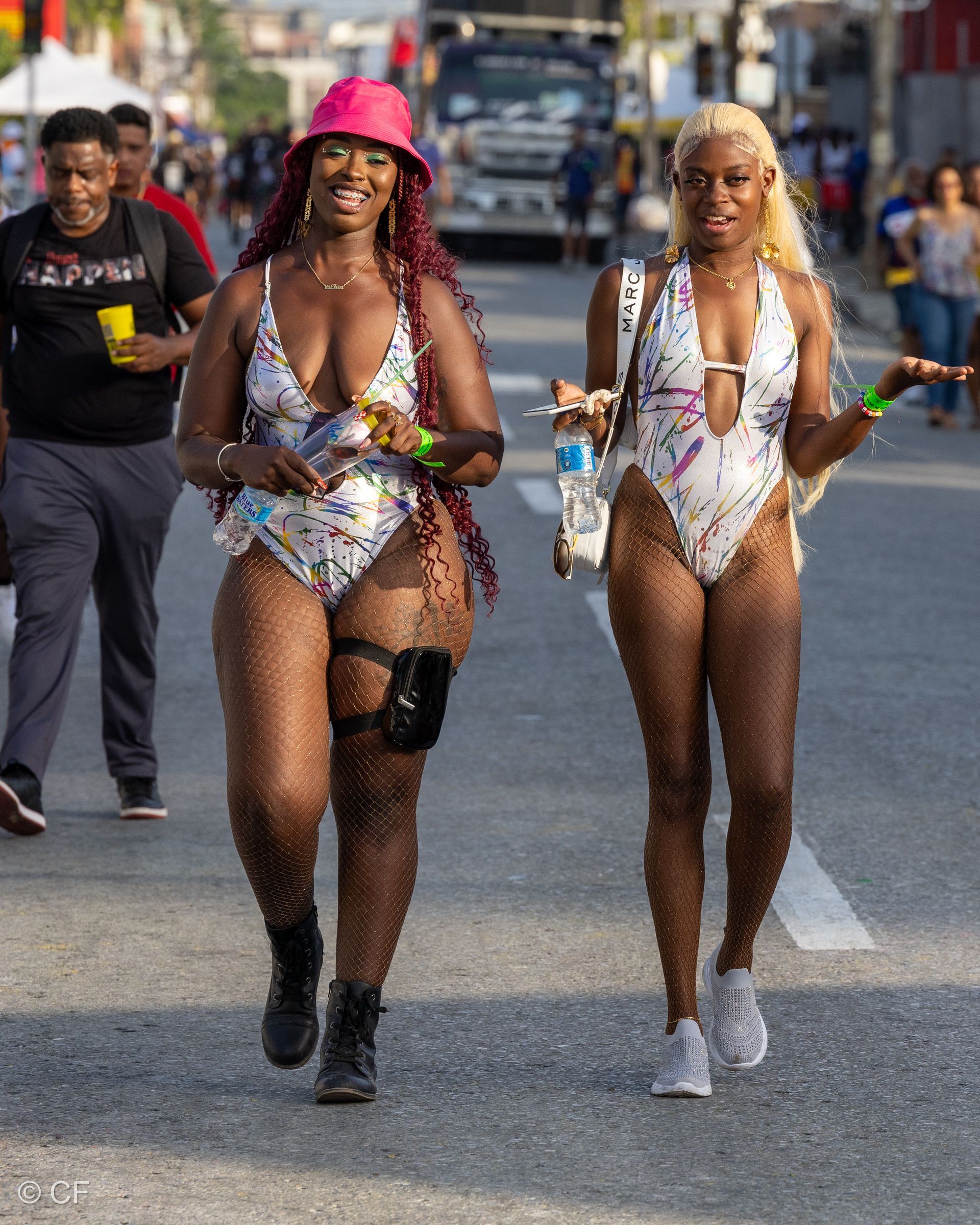 Justynne, Jaimie with Capers & Louvre