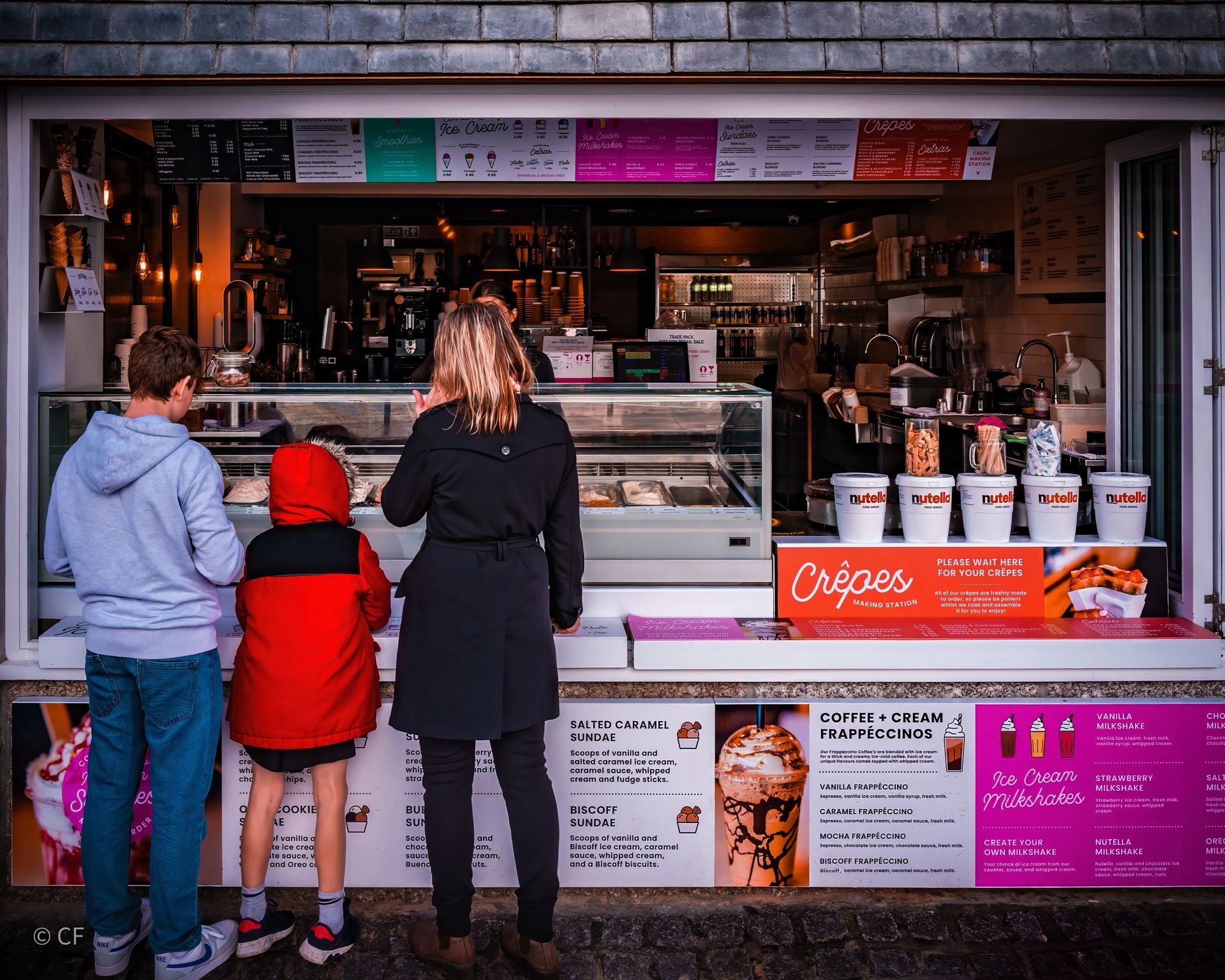Street Photography Buying Ice Cream