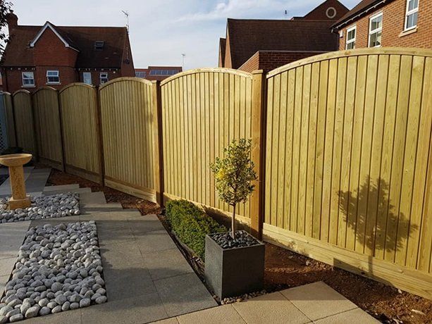 arched fencing panels