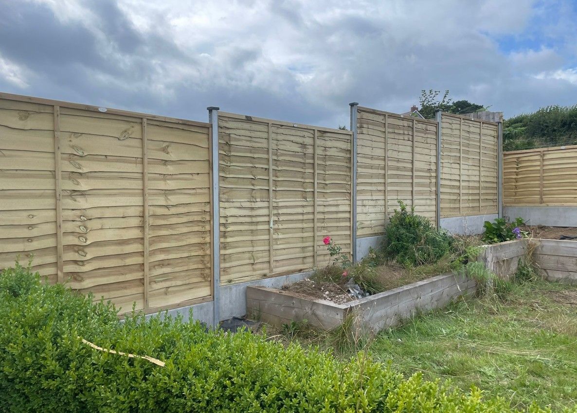 J & Z Fencing garden fence in Caerphilly