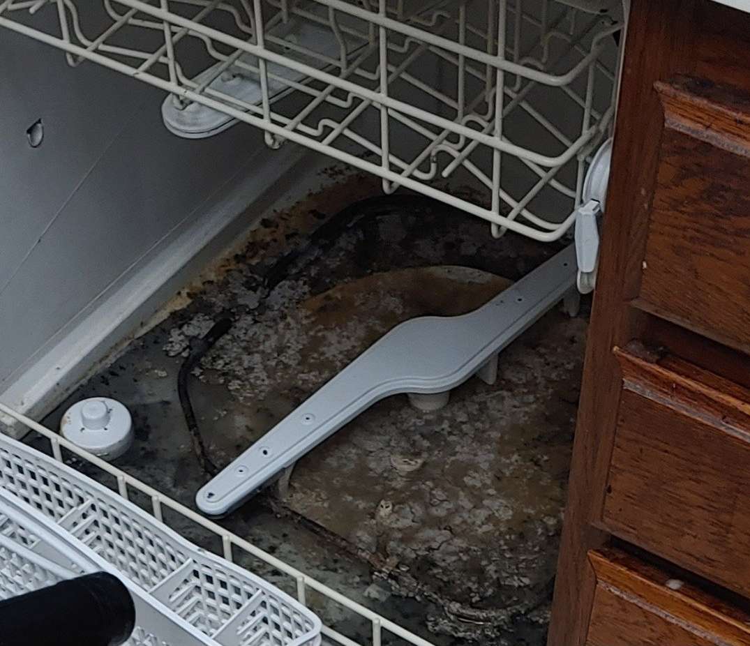 dirty dishwasher