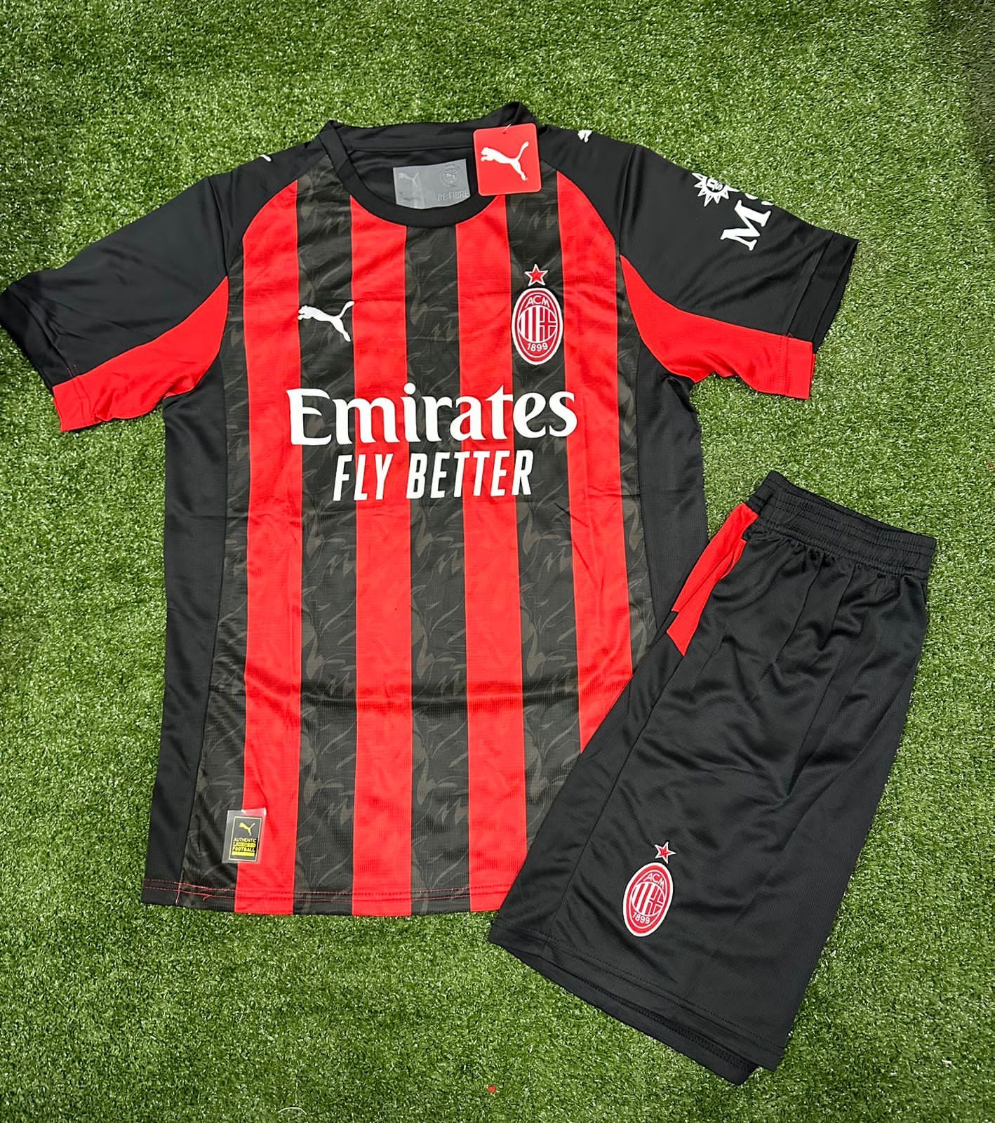 Uniforme AC Milan Local 25/26
