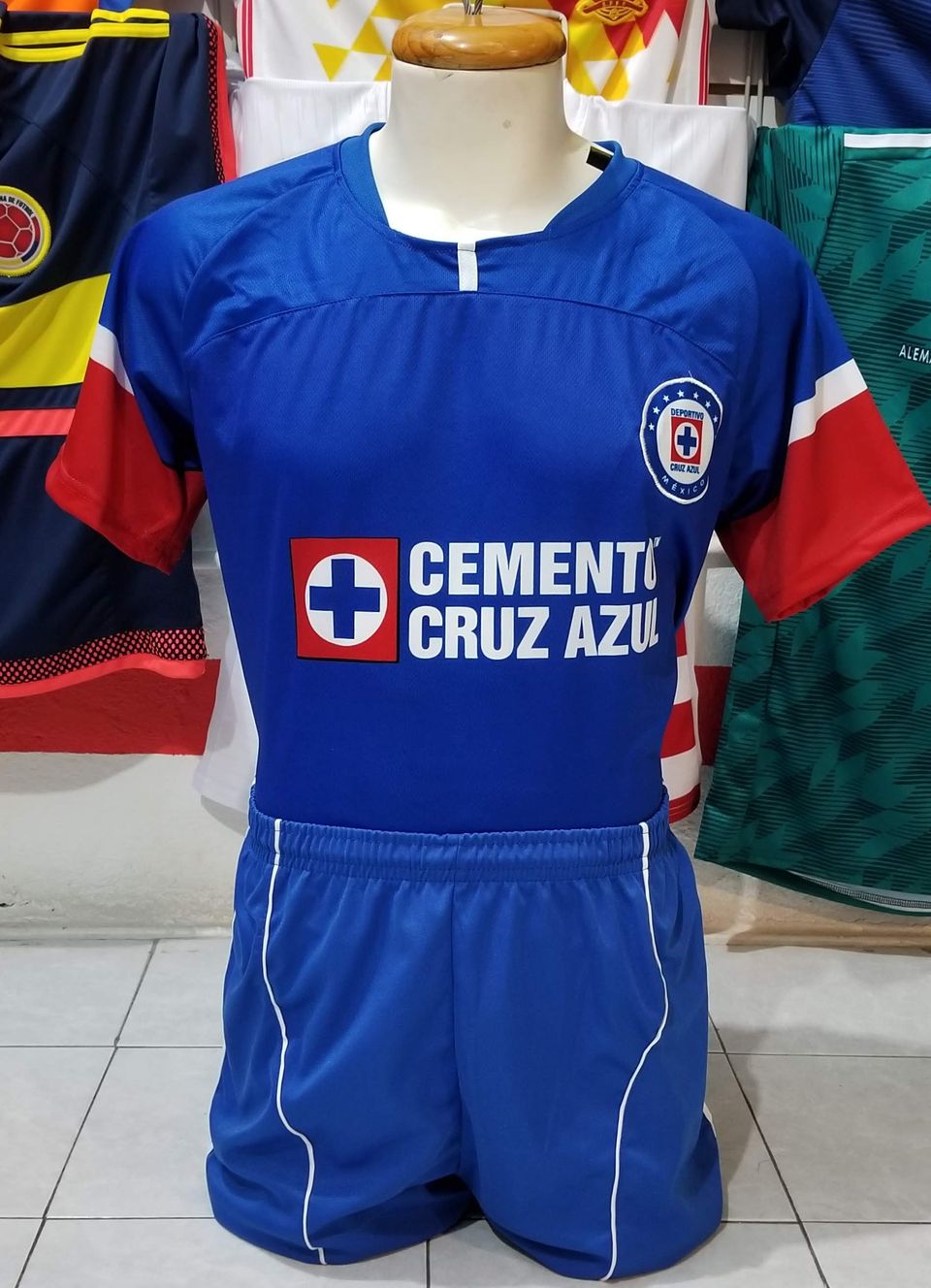 Uniforme Cruz Azul Local 2018