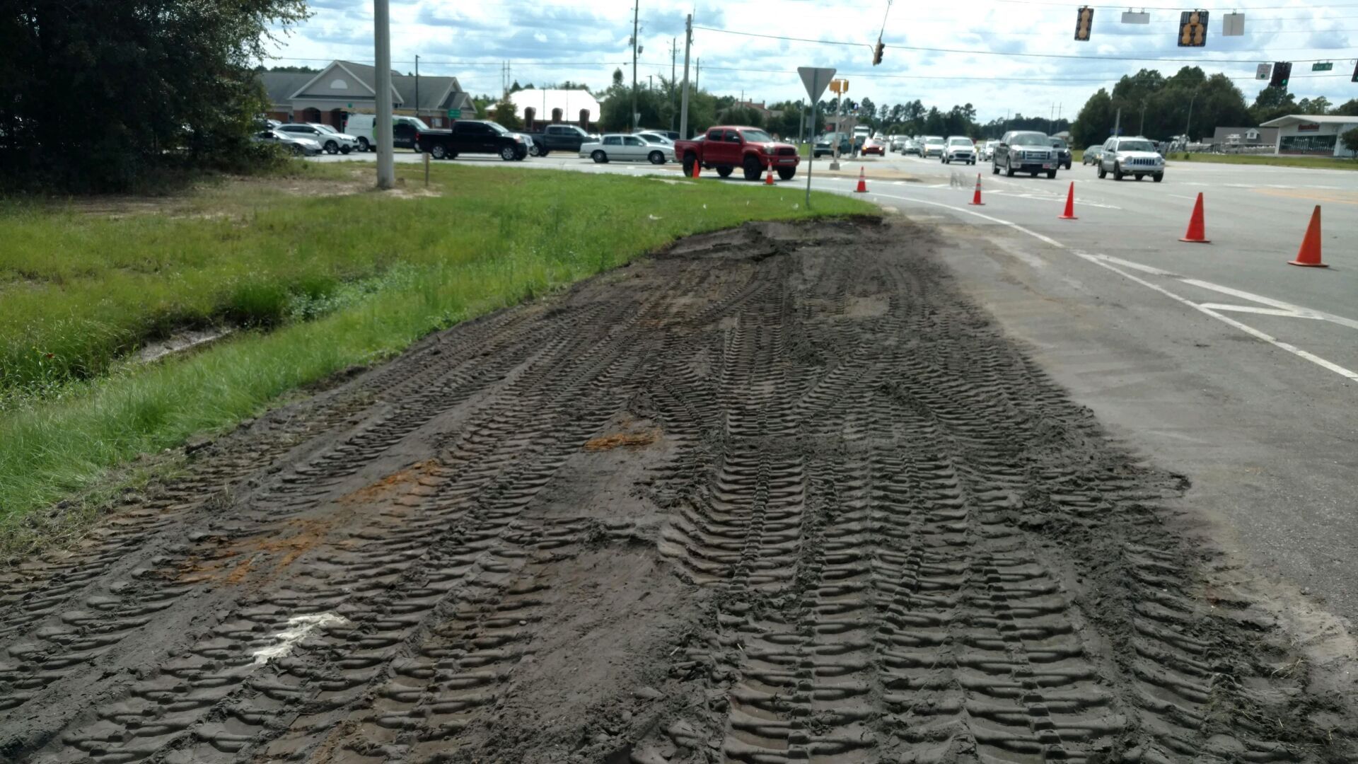 Mud On The Side Of The Road — Rincon, GA — Rahn’s Services