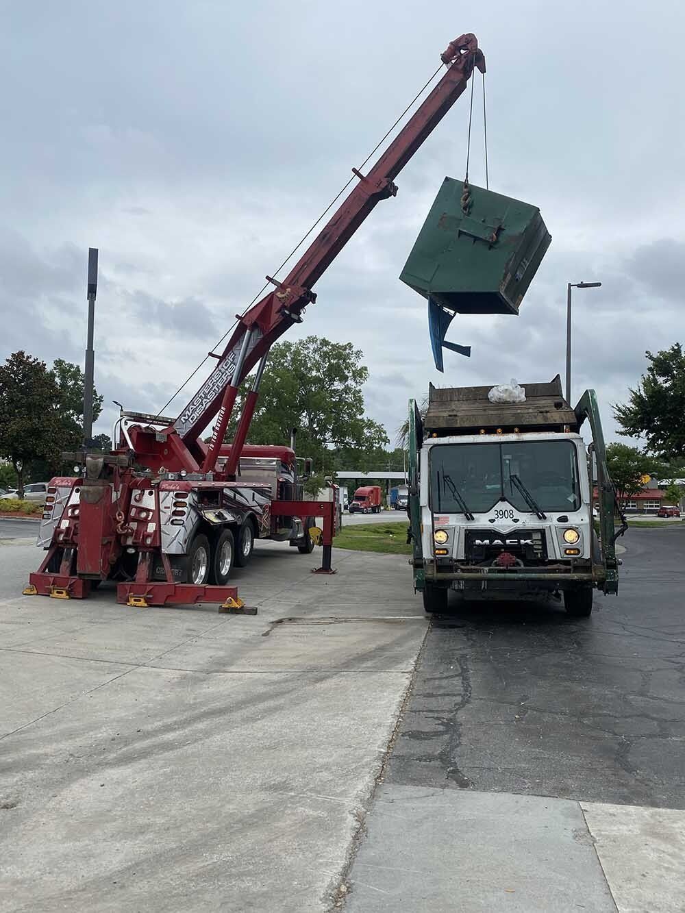 Lifting A Metal Scrap — Rincon, GA — Rahn’s Services