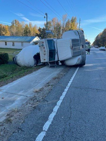 Crashed White Mixer — Rincon, GA — Rahn’s Services