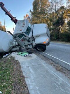 White Mixer Crashed On The Side Of The Road — Rincon, GA — Rahn’s Services