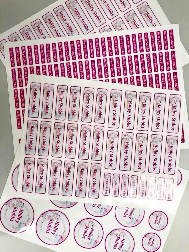 A bunch of name labels are stacked on top of each other