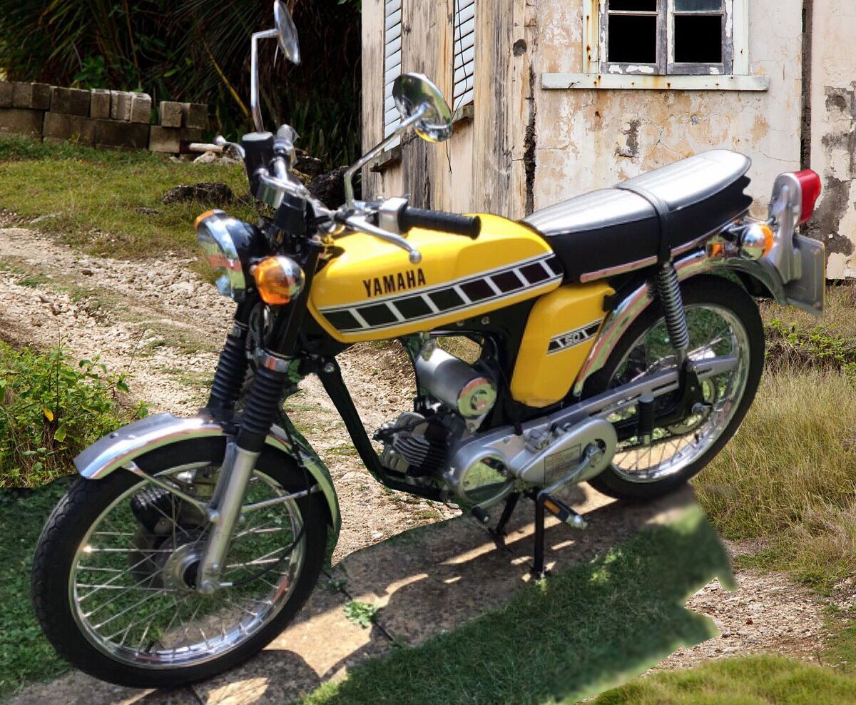 Yamaha FS1E moped