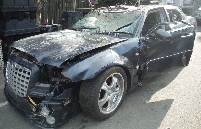 VB6100 2007 Chrysler — Urangan, QLD — Jeeepart Recyclers