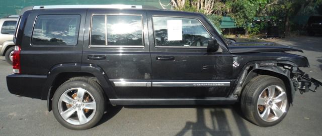 VB7030 2009 Jeep Commander Limited — Urangan, QLD — Jeeepart Recyclers