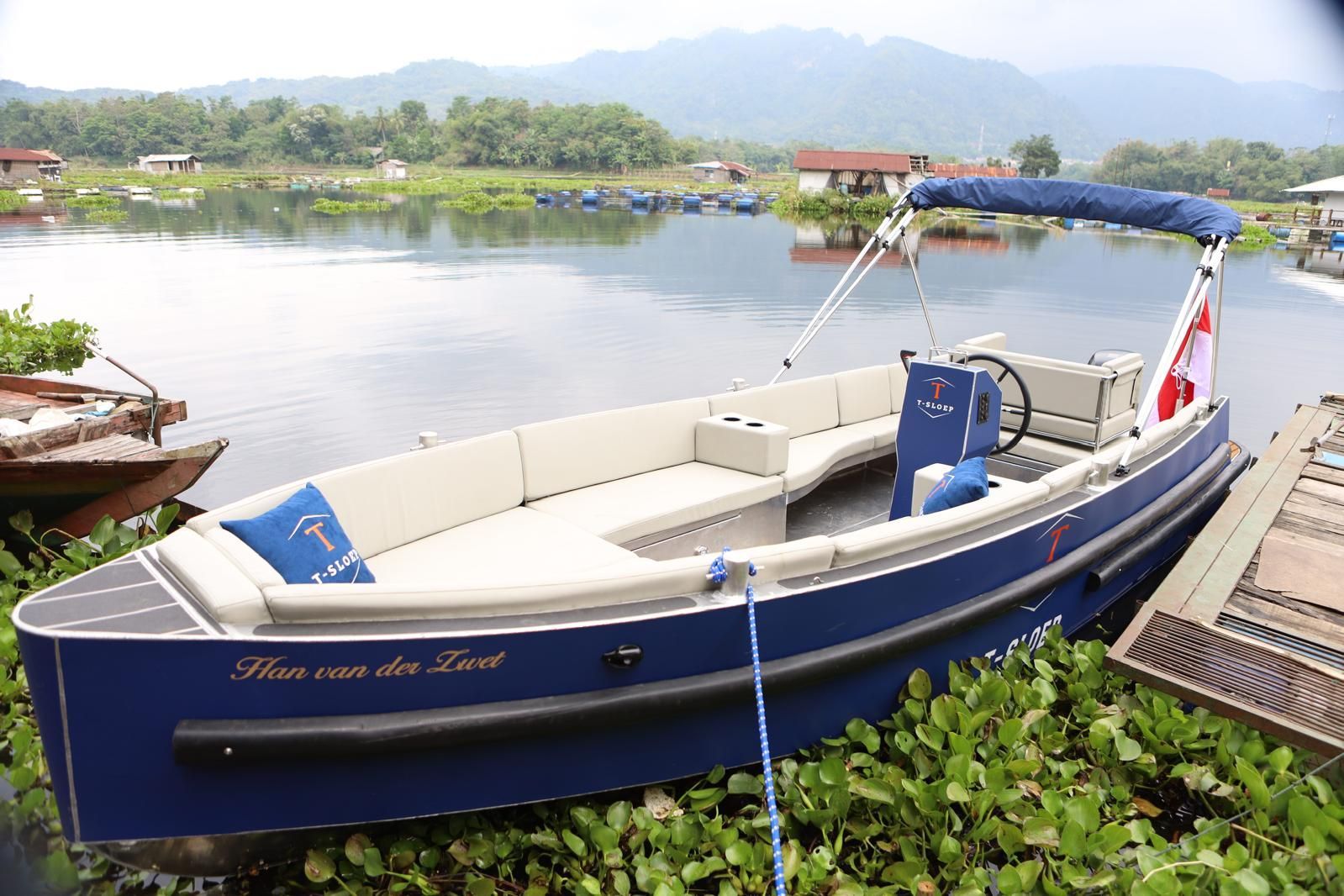 PT Tampubolon Sloep Dutch Desain