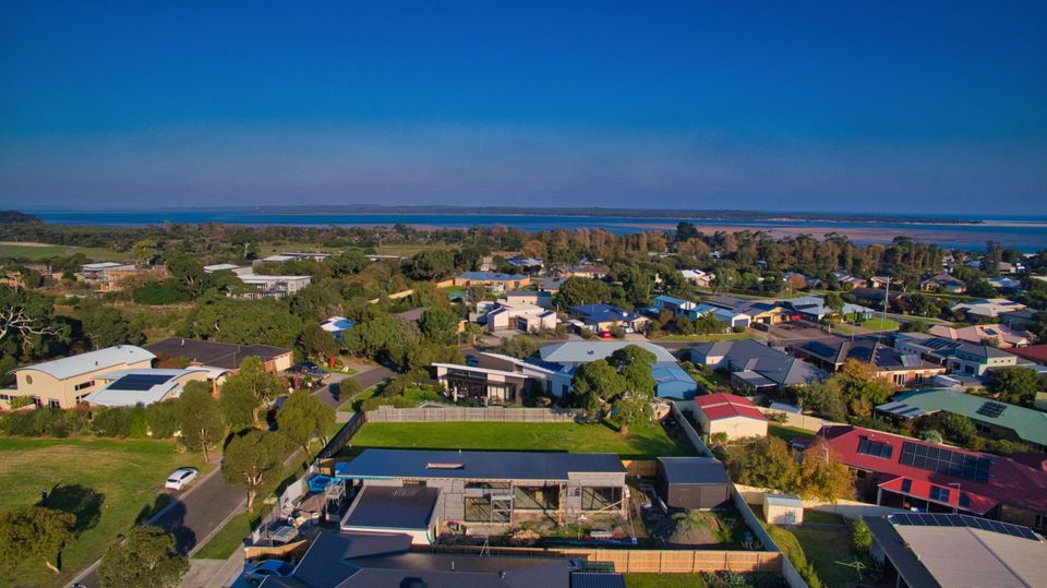 Davidson Builders,Meanderri Drive Inverloch, Beaumont Concepts