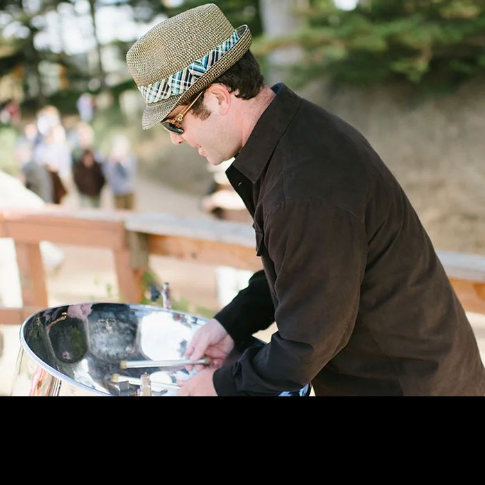 Derek Smith & Pan Montuno
