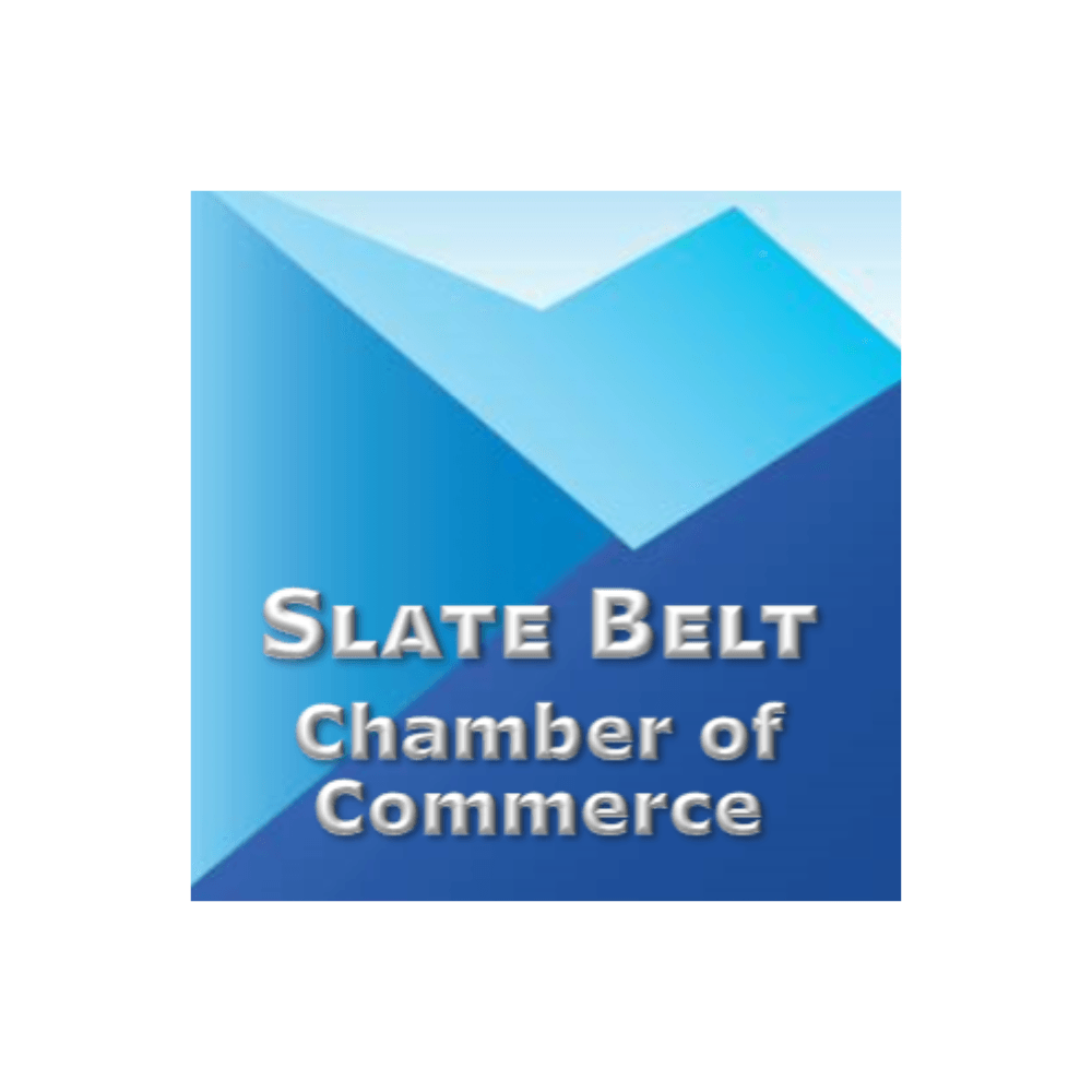 A logo for the slate belt chamber of commerce