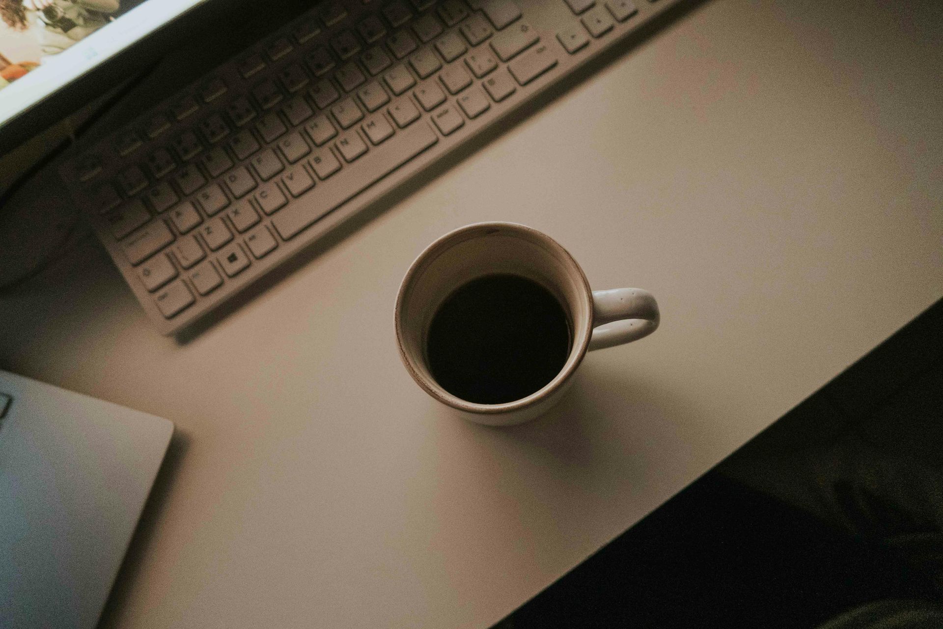 Een virtual assistant inhuren? Lees hier de voordelen | JAA Virtual Assistance