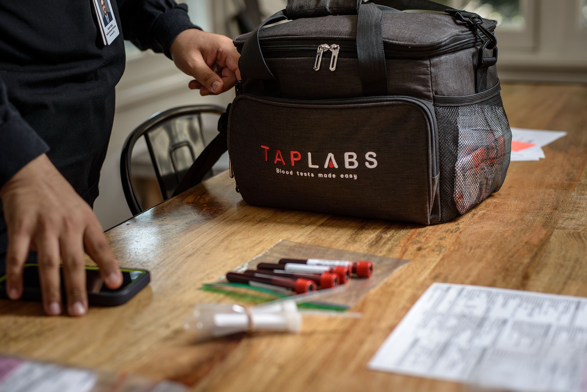 TapLabs provides private health clinics with access to on-demand mobile blood collection services