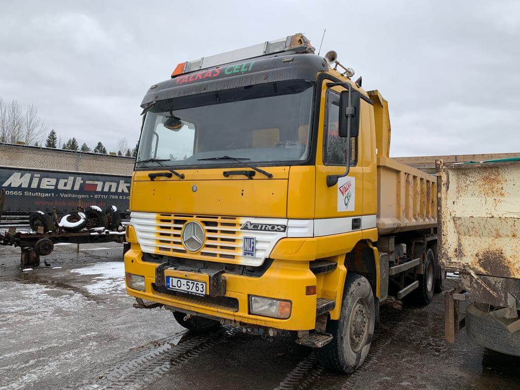 Pašizgāzējs Mercedes Actros