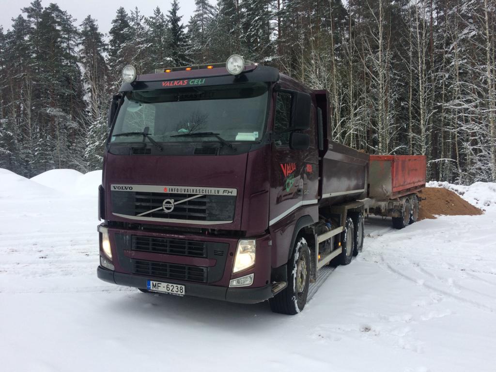 VOLVO pašizgāzējs