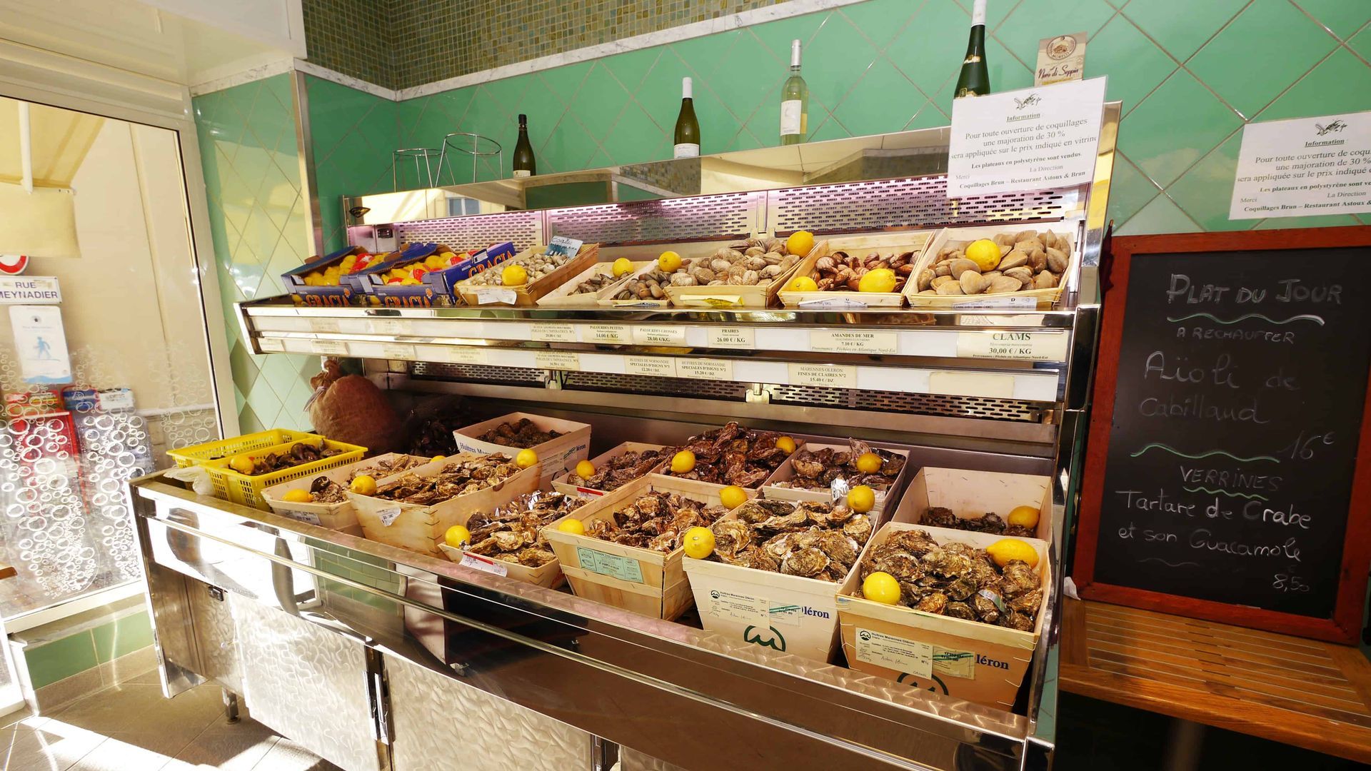 huitres à la boutique Astoux Et Brun