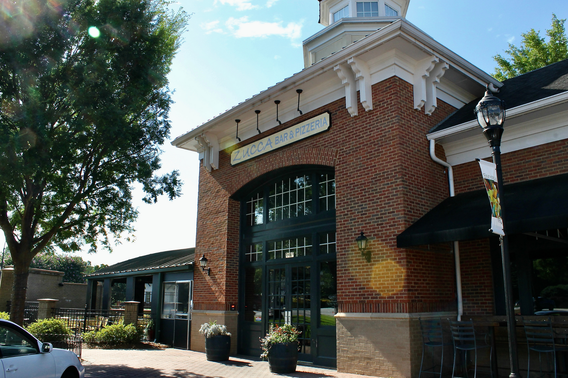 Smyrna Restaurant Zucca Pizza