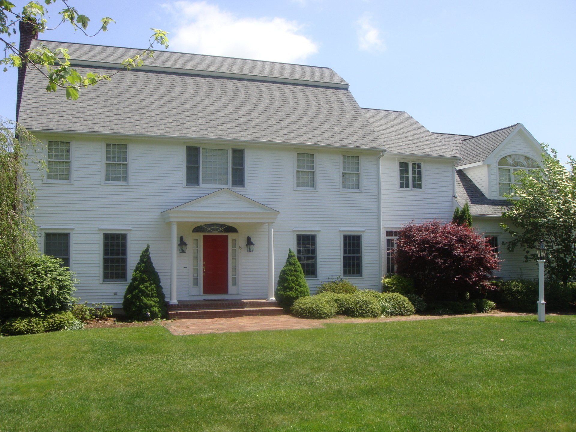 Exterior Painter Medfield, MA