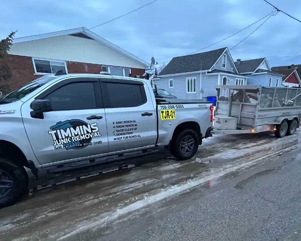 top rated junk removal, Timmins on