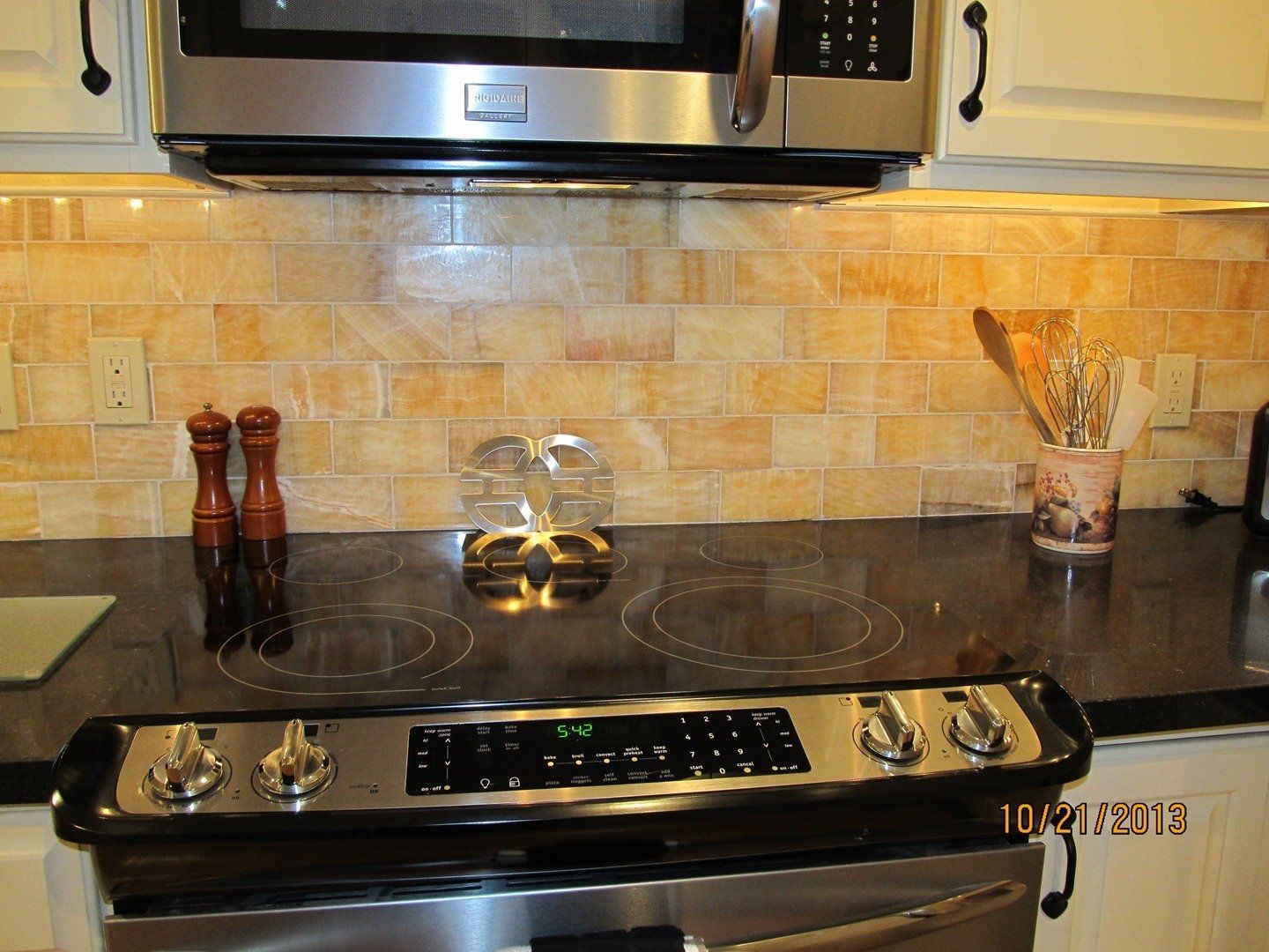 Beautiful Kitchen Backsplash — The Tri-State Area — Carriage House II In-Home Restorations