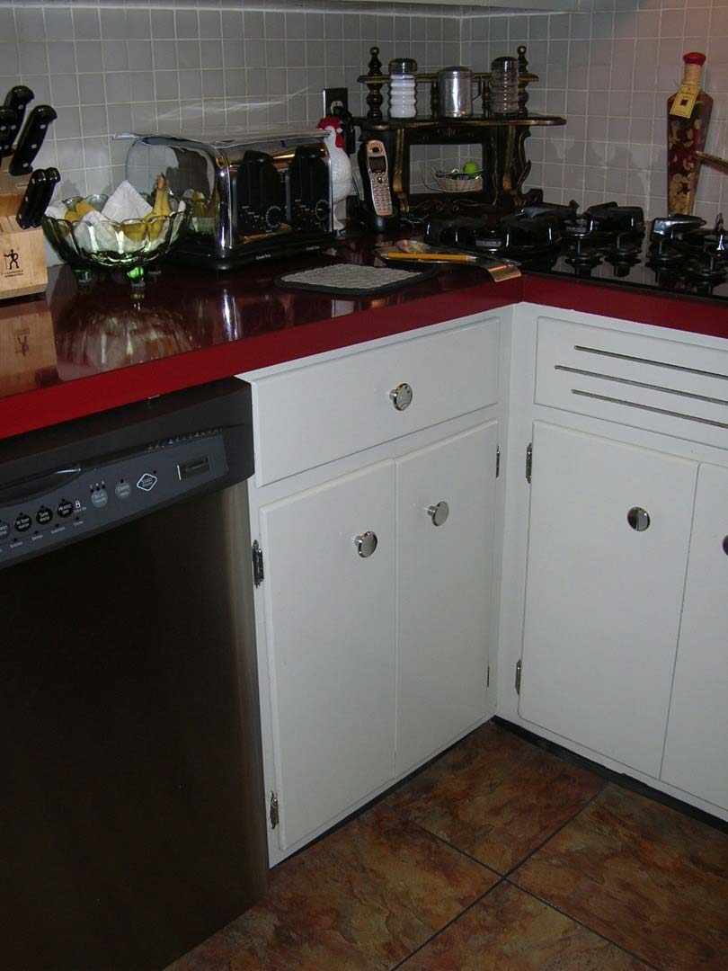 Vintage Kitchen Corner — The Tri-State Area — Carriage House II In-Home Restorations