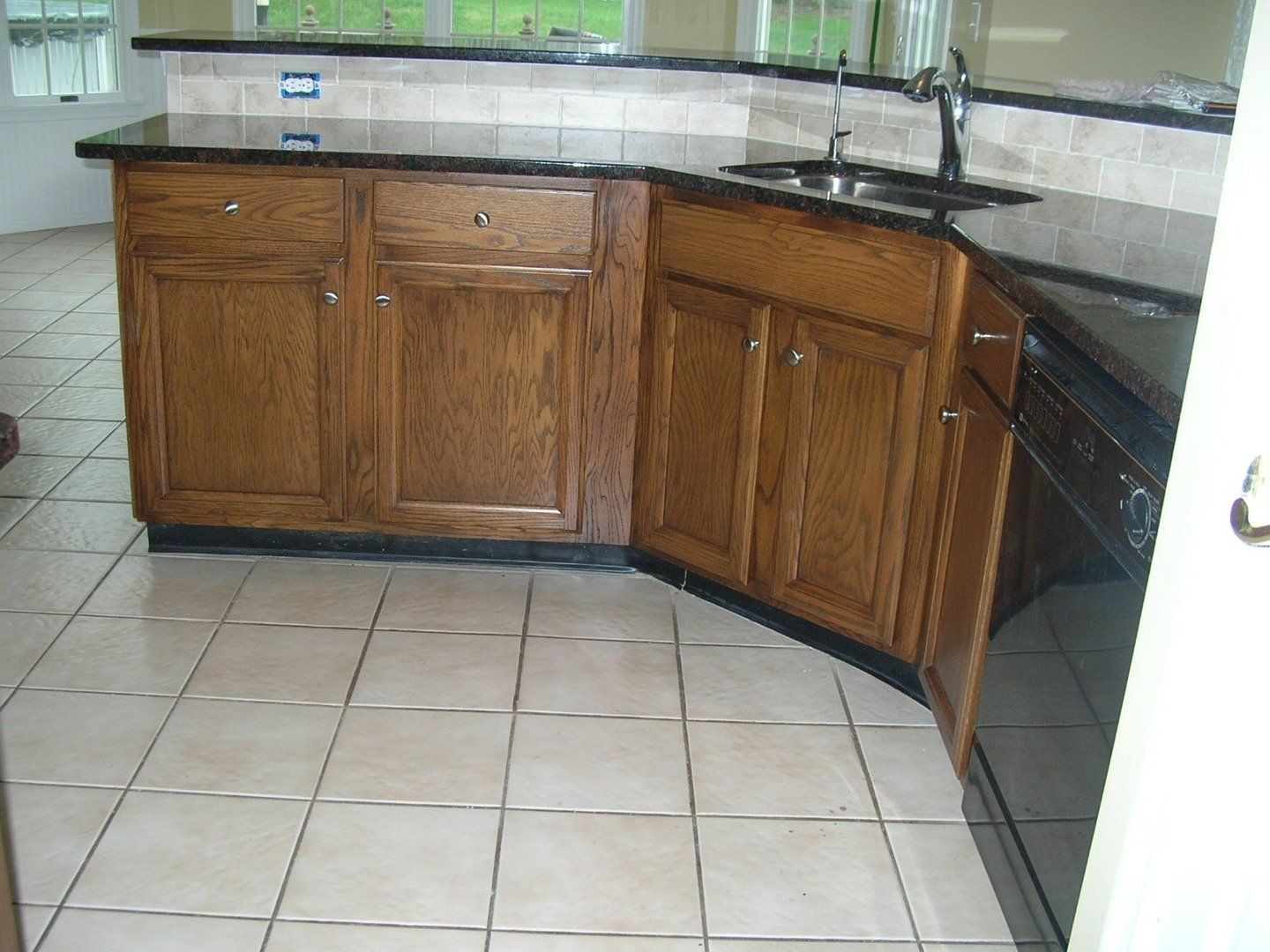Modern Oak Kitchen with Under Cabinet — The Tri-State Area — Carriage House II In-Home Restorations