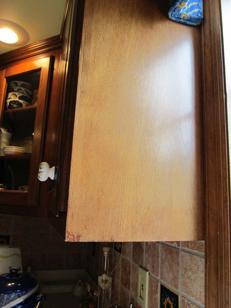 Damaged Mahogany Kitchen Cabinet — The Tri-State Area — Carriage House II In-Home Restorations