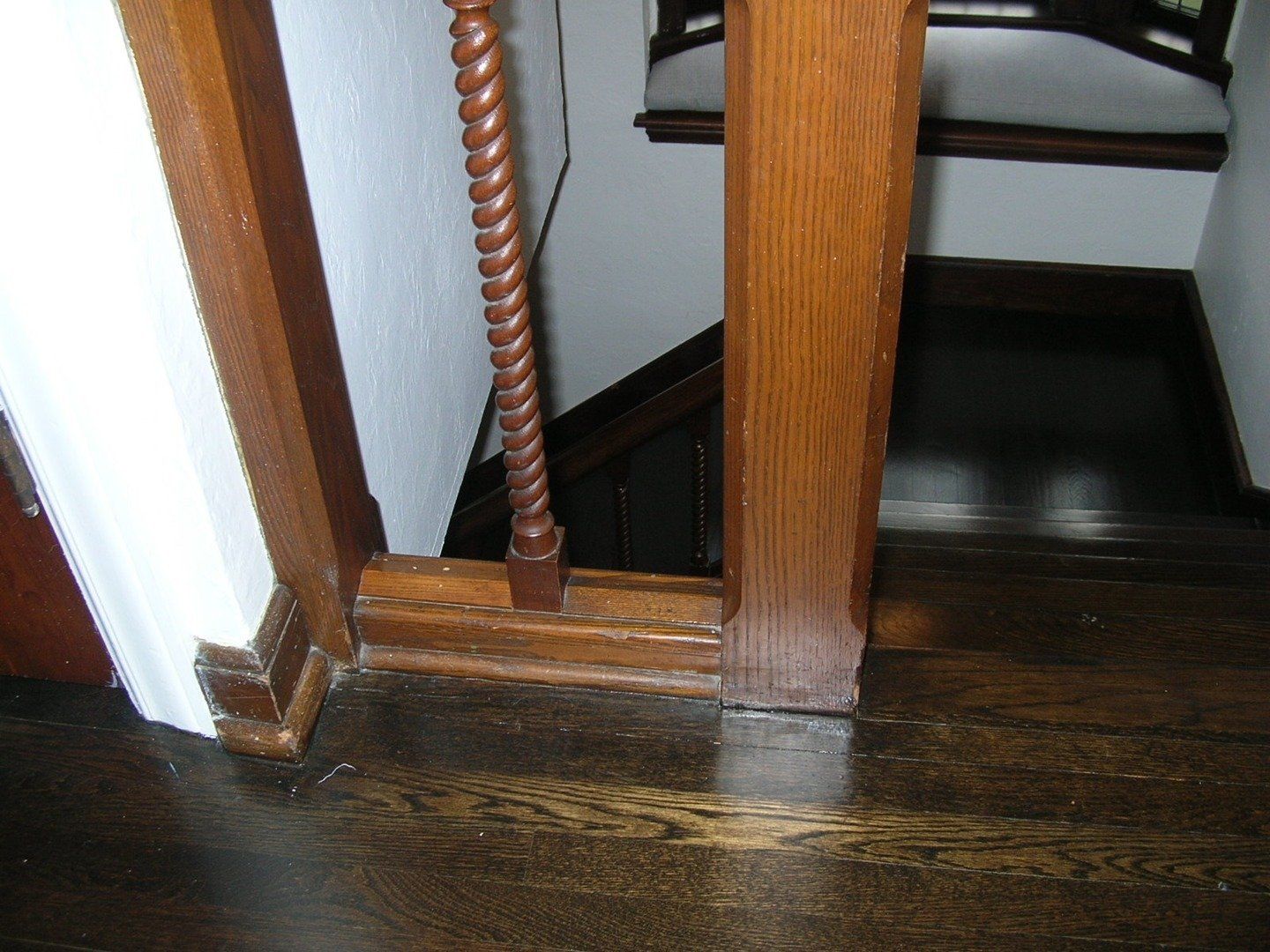 After Woodwork Restoration — The Tri-State Area — Carriage House II In-Home Restorations