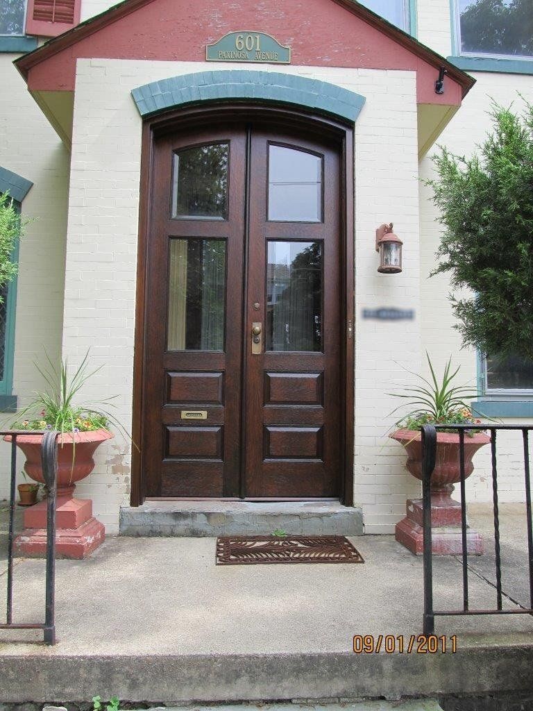 After Windowed Door Restoration — The Tri-State Area — Carriage House II In-Home Restorations