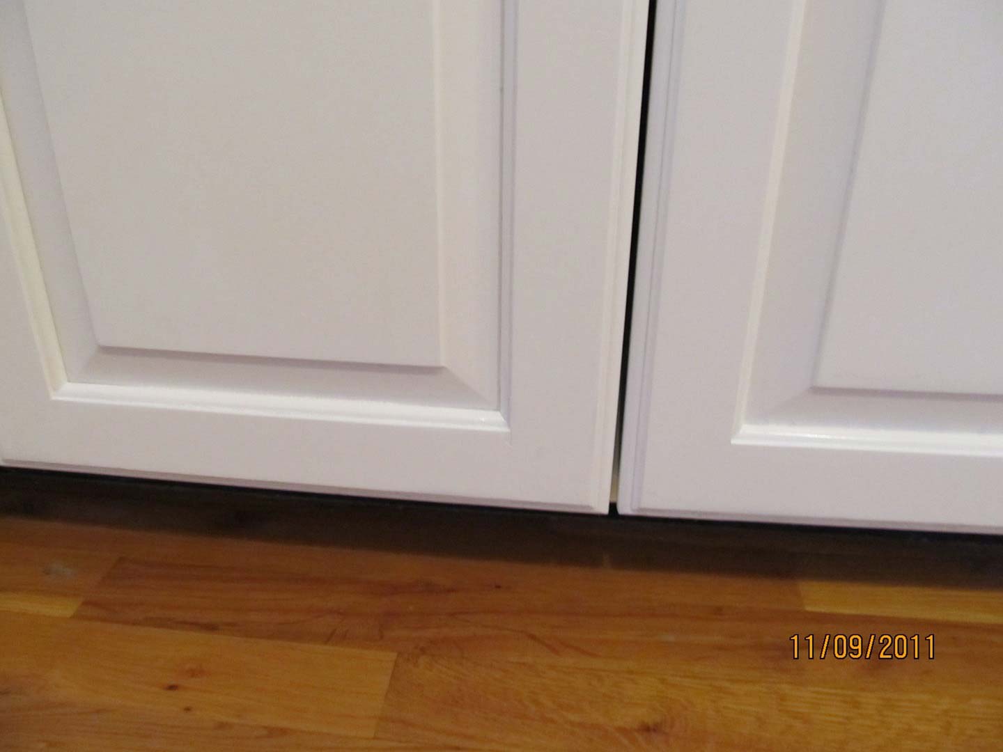 Maple Cabinet Repainted — The Tri-State Area — Carriage House II In-Home Restorations