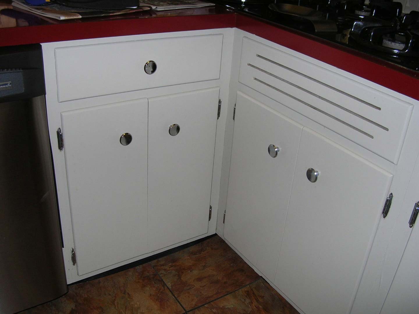 White Kitchen Cabinets — The Tri-State Area — Carriage House II In-Home Restorations