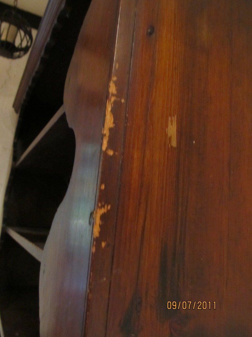 Hutch with Dog Scratch Damaged — The Tri-State Area — Carriage House II In-Home Restorations