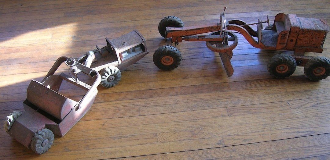 Red Rusted Vintage Toy — The Tri-State Area — Carriage House II In-Home Restorations