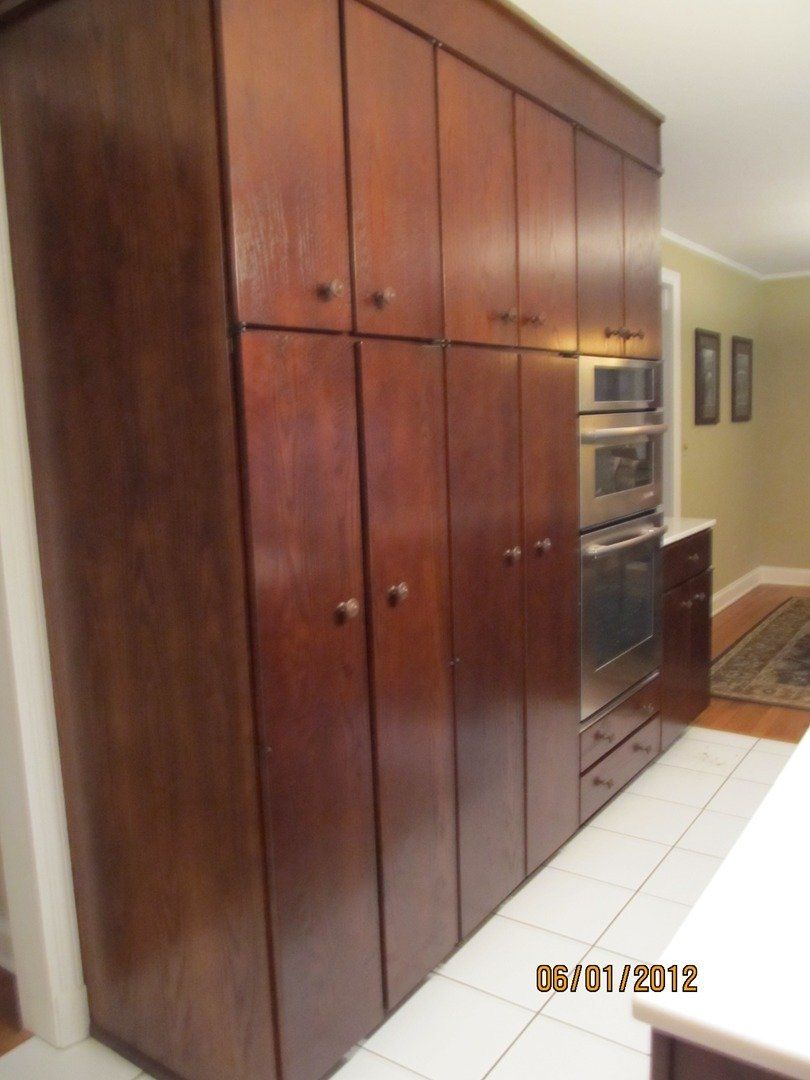 Oak Kitchen with Brown Cabinet — The Tri-State Area — Carriage House II In-Home Restorations