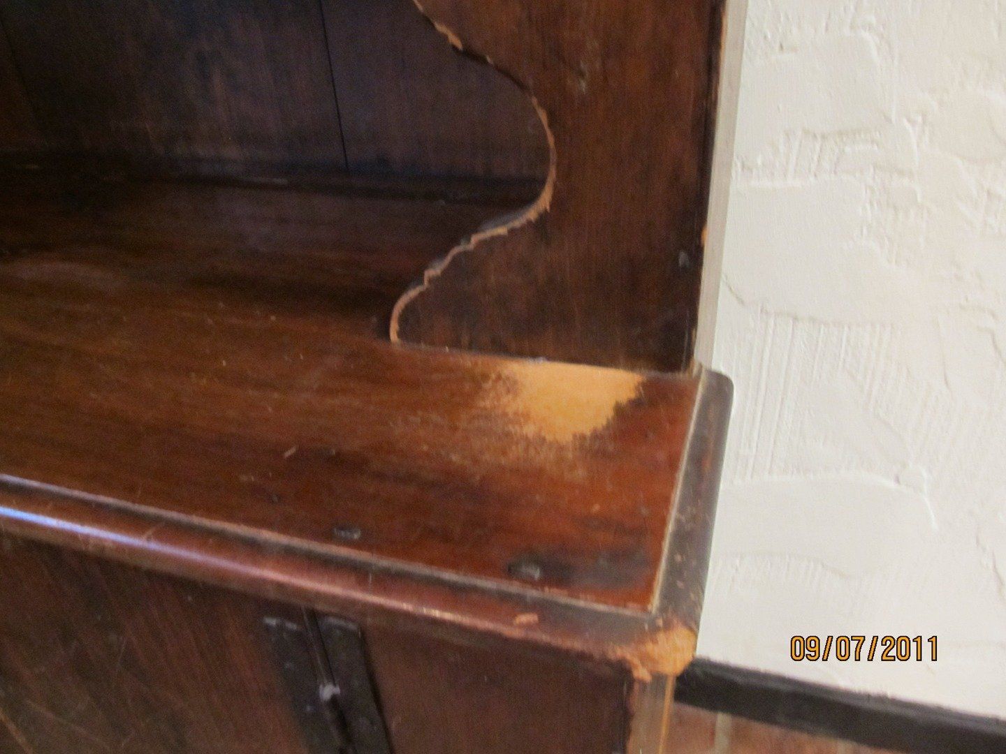 Hutch with Damaged — The Tri-State Area — Carriage House II In-Home Restorations