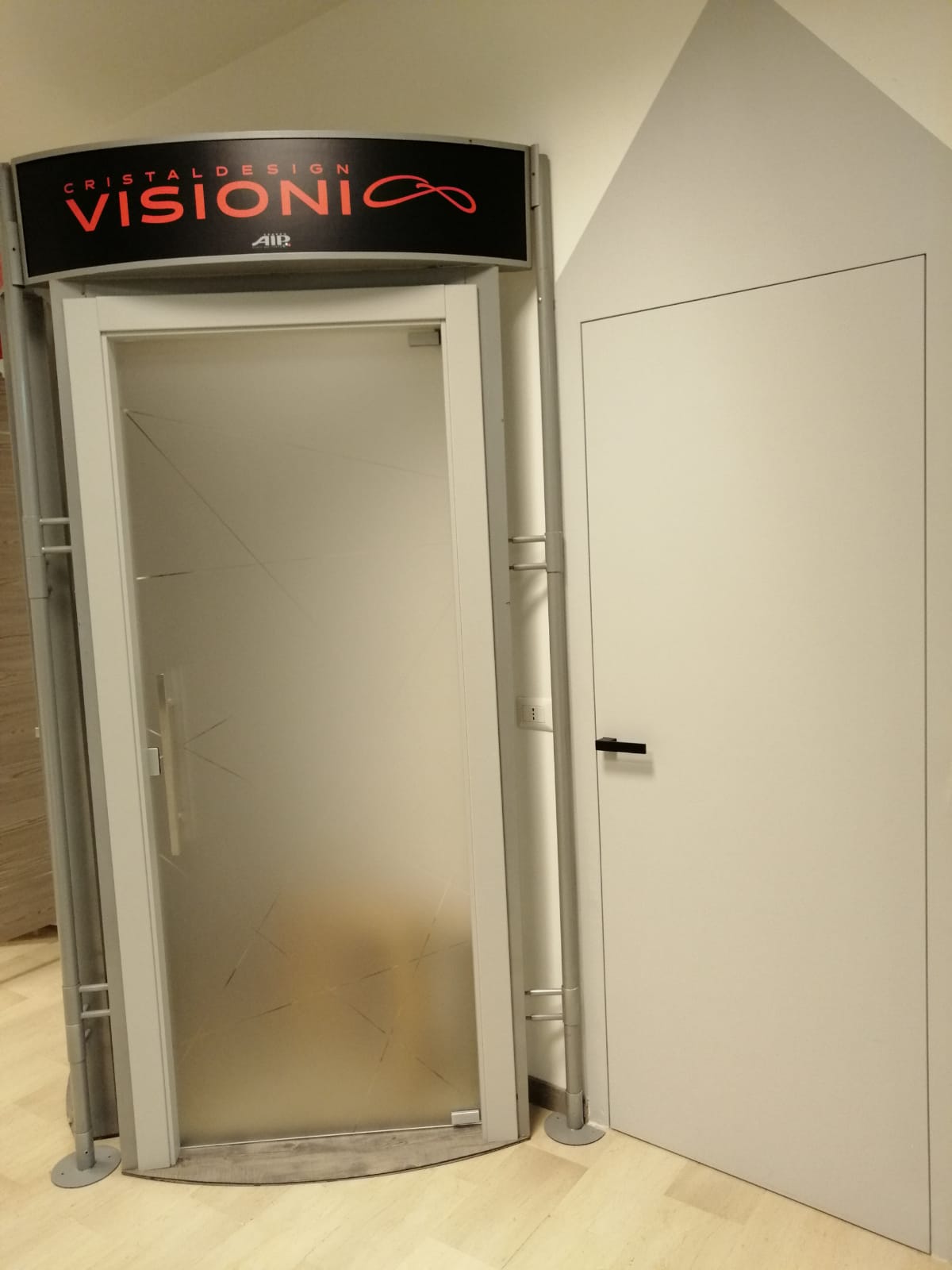 esposizione porte di design Serr Plus Novara